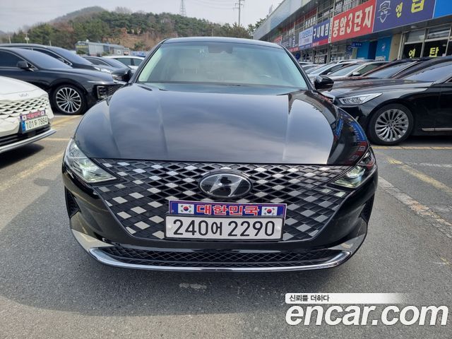 Hyundai Grandeur 2.5, 2022
