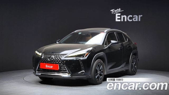 Lexus UX 2.0 2WD, 2023