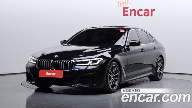 BMW 5-Series 520i M Sport, 2022
