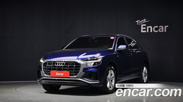 Audi Q8 45 TDI Quattro Premium, 2021