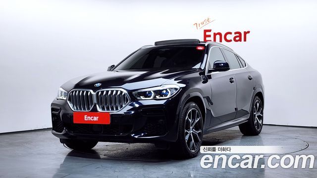 BMW X6 xDrive40i M Sport, 2022