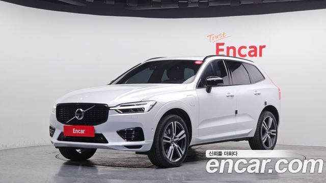 Volvo XC60 T8 R-Design, 2020