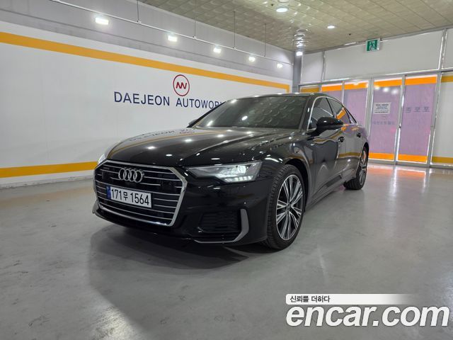 Audi A6 45 TFSI Quattro Premium, 2023