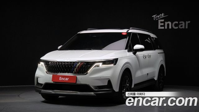 Kia Canival 9-Seater Noblesse, 2023