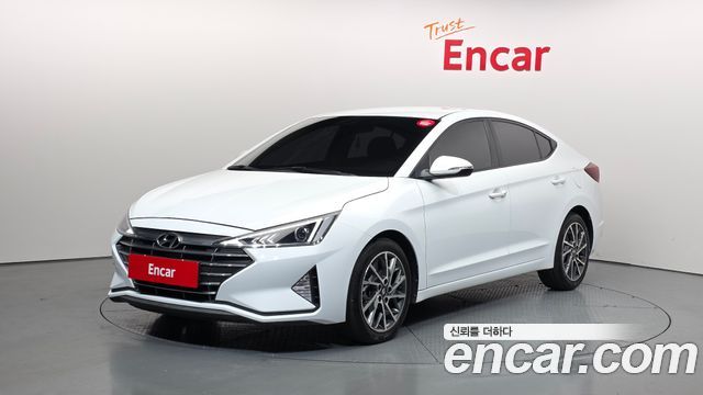 Hyundai AVANTE 1.6, 2020