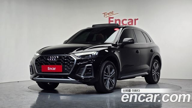 Audi Q5 45 TFSI Quattro Premium, 2021