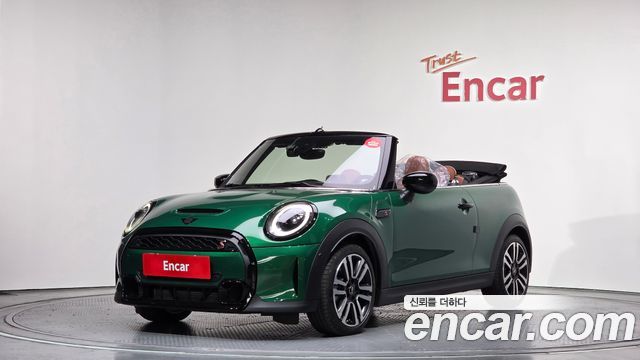 Mini Cooper Convertible Classic, 2024