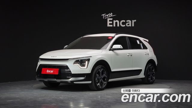 Kia Niro Signature, 2025