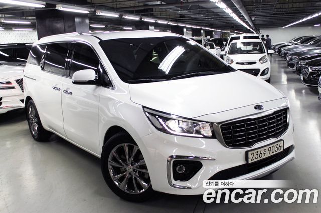 Kia Canival 9-Seater Prstige, 2020