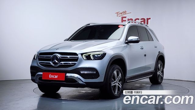 Mercedes-Benz GLE-Class GLE300d 4MATIC, 2019