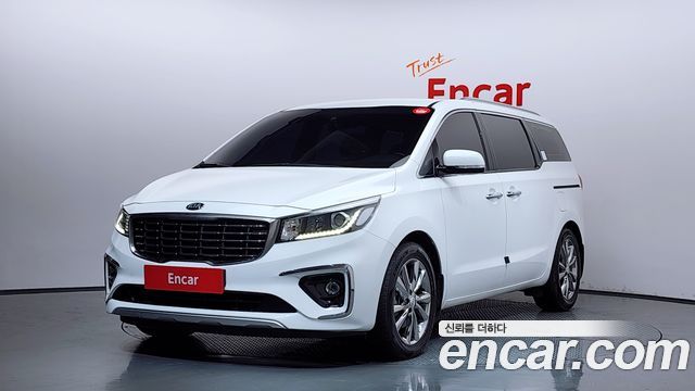 Kia Canival 9-Seater Prstige, 2018