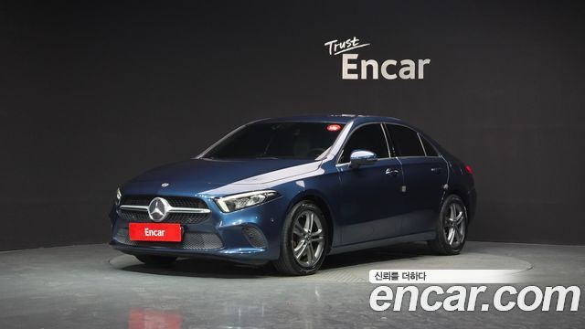 Mercedes-Benz A-Class A220 Sedan, 2020