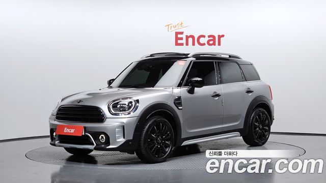 Mini Countryman Classic Plus Launch Pack, 2024