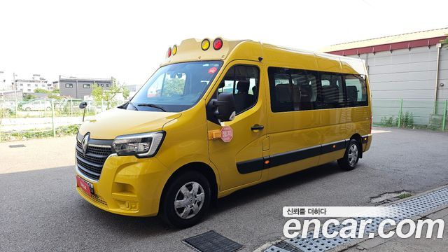 Renault Master School Bus, 2020