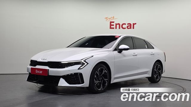 Kia K5 2.0, 2025