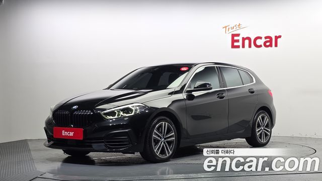 BMW 1-Series 120i Advantage, 2021
