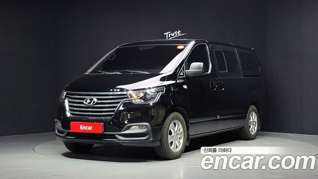 Hyundai Starex Wagon 12-Seater, 2020
