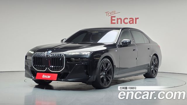 BMW i7 xDrive 60 M sport, 2024