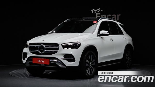 Mercedes-Benz GLE-Class GLE300d 4MATIC, 2024
