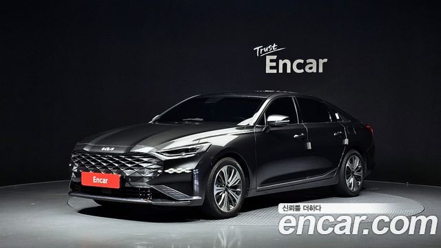 Kia K8 Signature, 2022