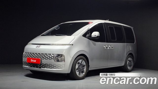 Hyundai Staria Tourer 11-Seater, 2021