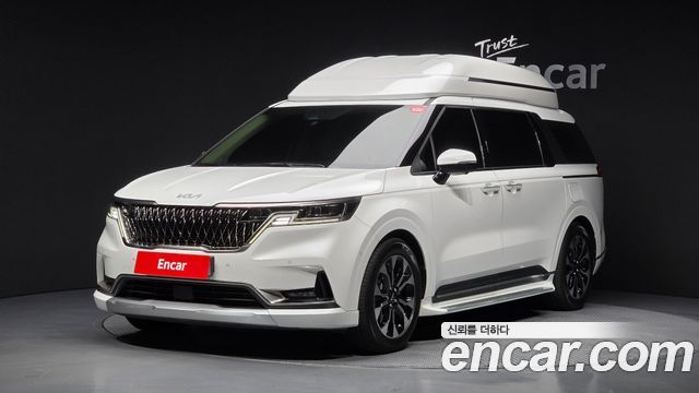 Kia Canival Gasoline 7-Seater Hi-Limousine, 2022