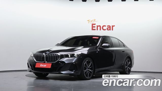 BMW 5-Series 530i xDrive M Sport, 2024