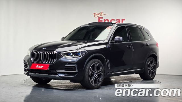 BMW X5 xDrive 40i xLine, 2023