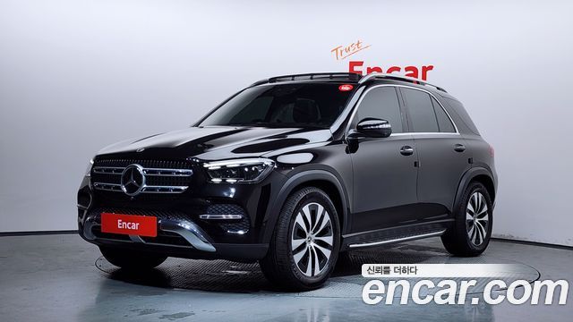 Mercedes-Benz GLE-Class GLE300d 4MATIC, 2024