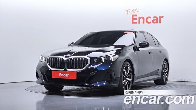 BMW 5-Series 530i xDrive M Sport, 2025
