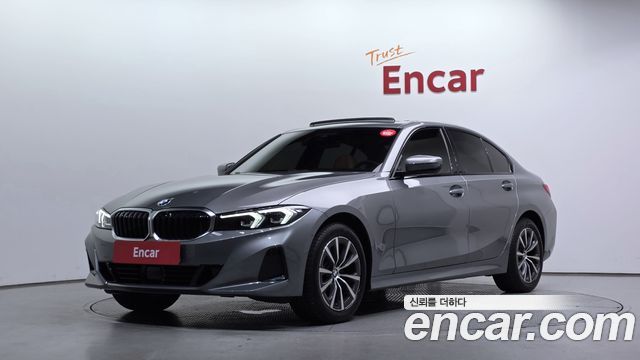 BMW 3-Series 320i, 2024