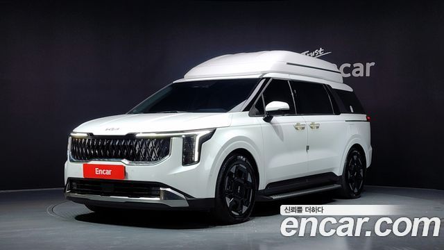 Kia Canival Gasoline 7-Seater Hi Limousine, 2024