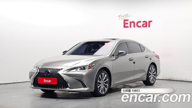 Lexus ES Luxury, 2018