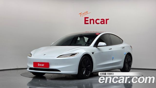 Tesla Model 3 RWD, 2024