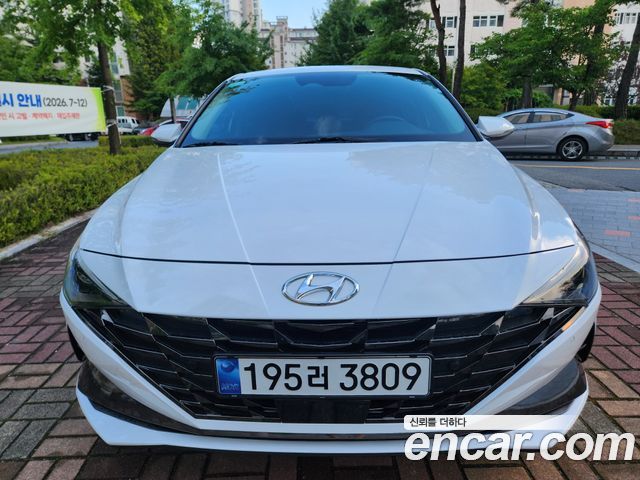 Hyundai AVANTE 1.6, 2022