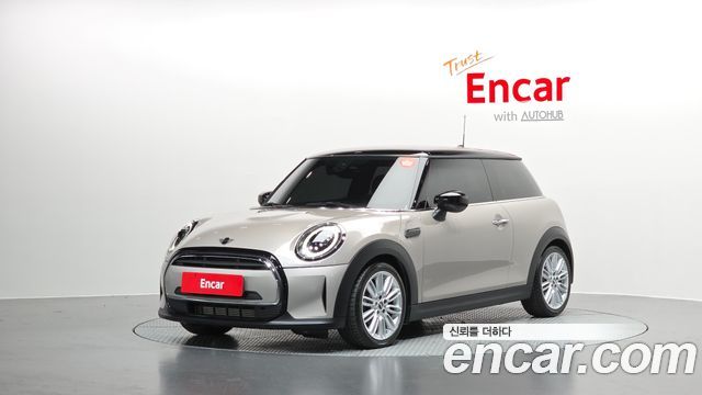 Mini Cooper Classic, 2022