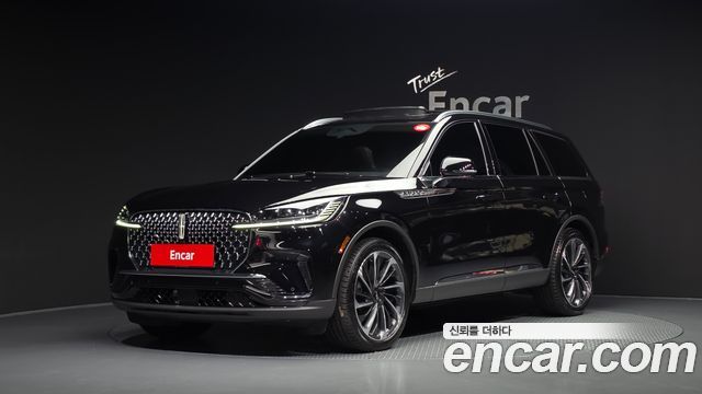 Lincoln Aviator 3.0 Reserve AWD, 2025
