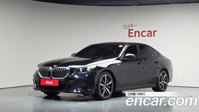 BMW 5-Series 530i xDrive M Sport, 2024