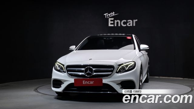 Mercedes-Benz E-Class E300 AMG Line, 2019