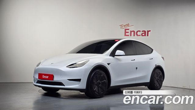 Tesla Model Y RWD, 2023