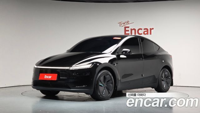 Tesla Model Y RWD, 2025