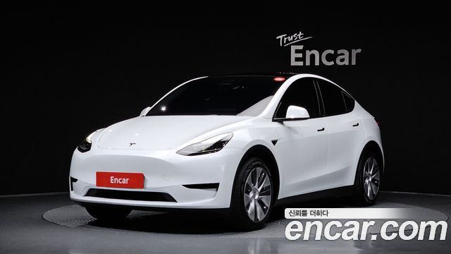 Tesla Model Y RWD, 2023