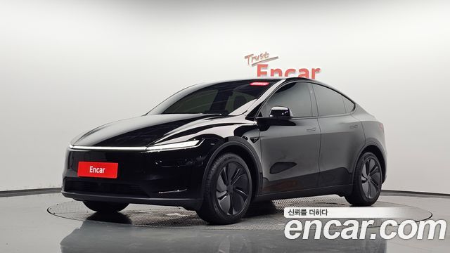 Tesla Model Y Long Range AWD, 2025