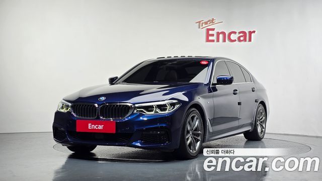 BMW 5-Series 520i M Sport, 2020