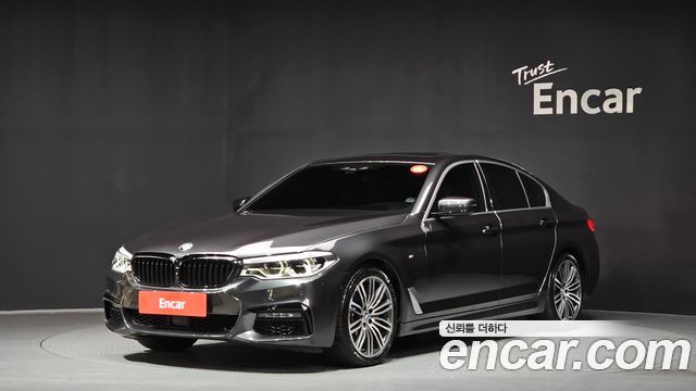 BMW 5-Series 530i xDrive M Sport Package Plus, 2020
