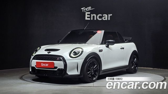 Mini Cooper Convertible Classic, 2024
