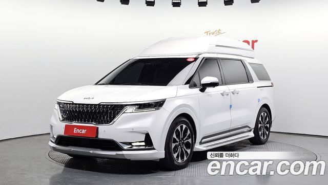 Kia Canival Gasoline 9-Seater Hi-Limousine, 2021