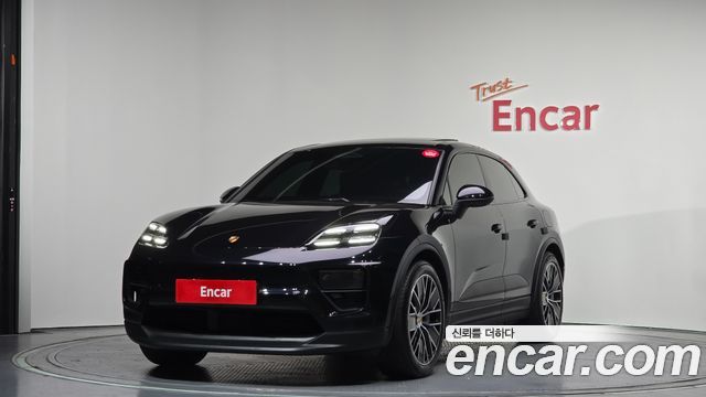 Porsche Macan Base 4, 2025