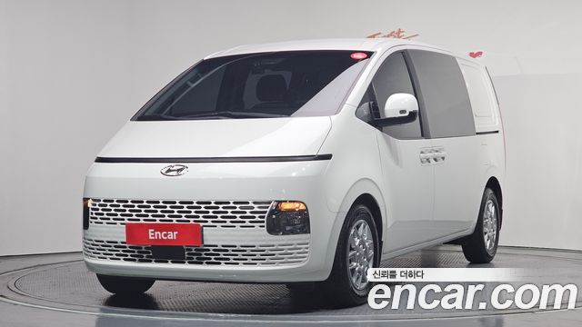 Hyundai Staria Cargo 5-Seater, 2022