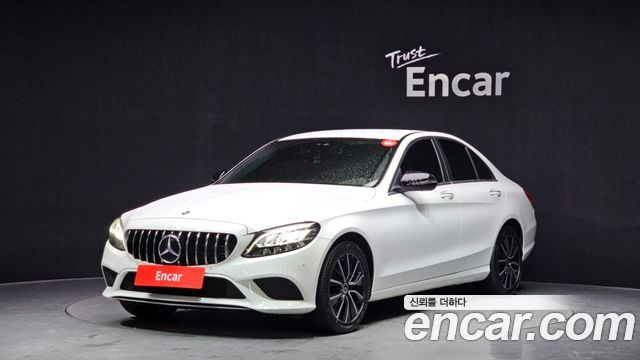 Mercedes-Benz C-Class C200, 2019